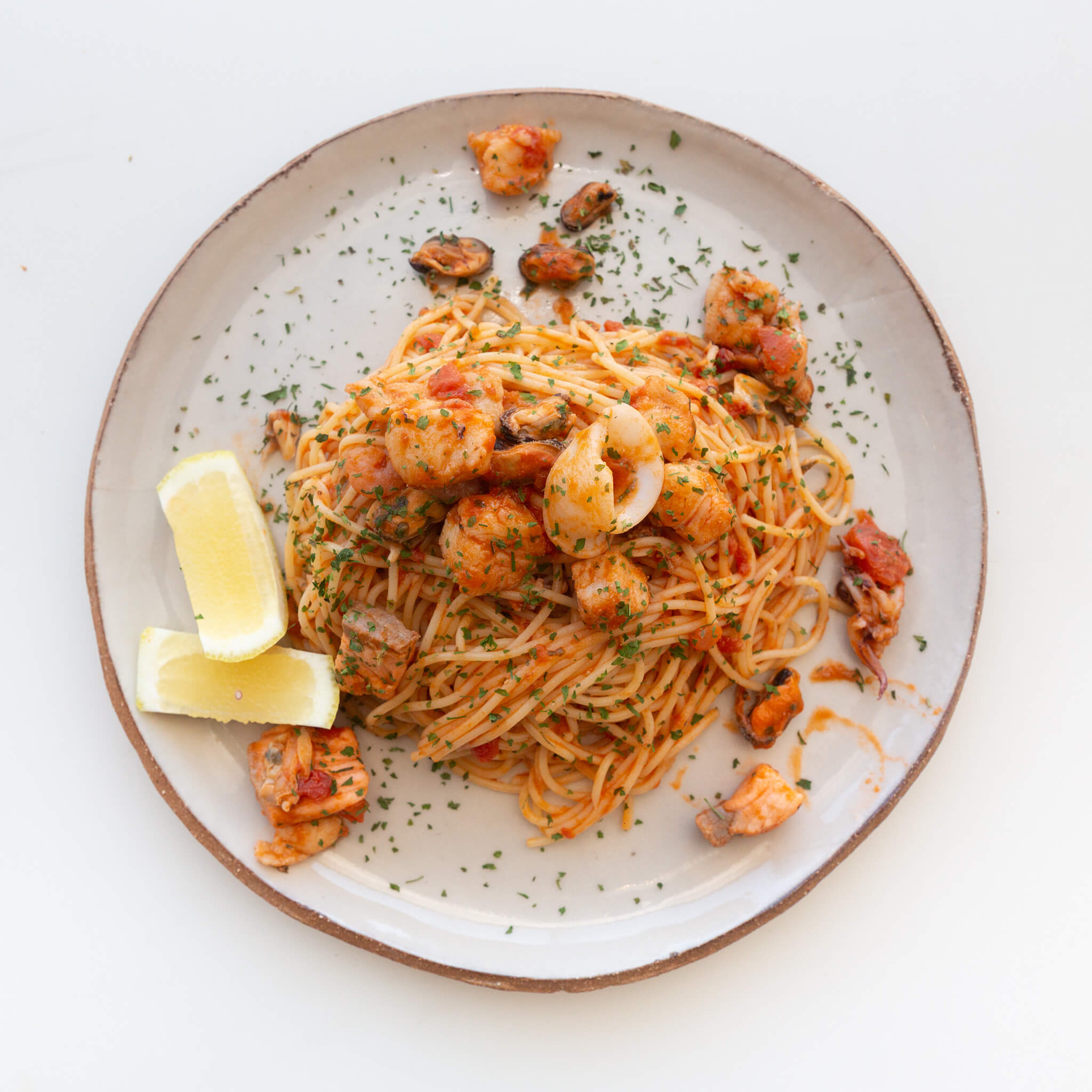 Seafood spaghetti marinara 4-5 people.A delicious mix of the rich marinara mix with  juicy prawns, soft calamari bits, and delicate pieces of fresh fish. , with Barilla Spagehetti,  and Basilico sauce available at steve costi seafood